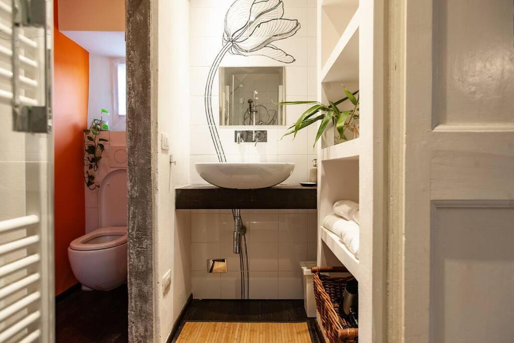 Cosy Sant'ambrogio Apartamento *